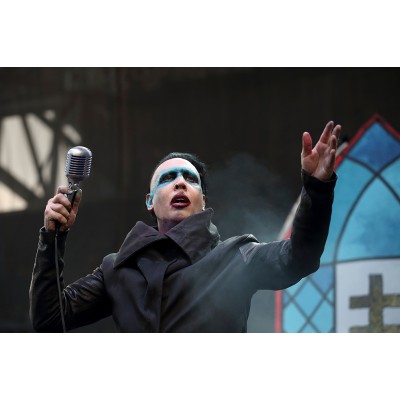 Marilyn Manson Cancela Conciertos tras Accidente 